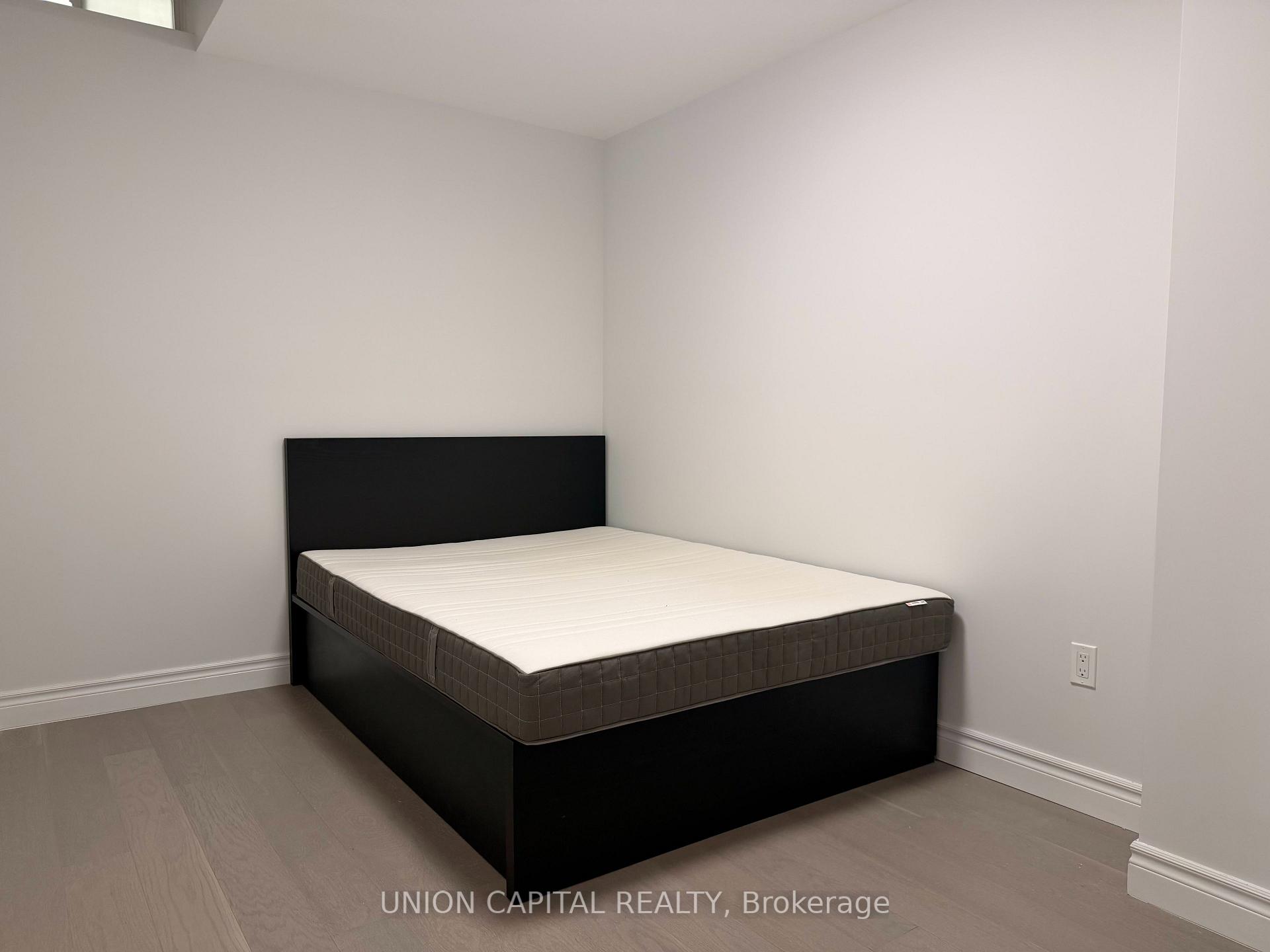 Photo 5 of 1 Waterleaf Road, Markham, Cornell — HOMEH