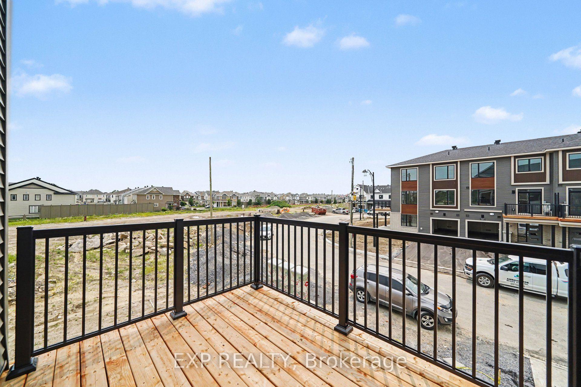 Photo 18 of 756 Tadpole Crescent, Ottawa, Barrhaven - Half Moon Bay — HOMEH