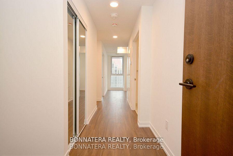 Photo 3 of Unit 1608, 4065 Confederation Parkway, Mississauga, City Centre — HOMEH