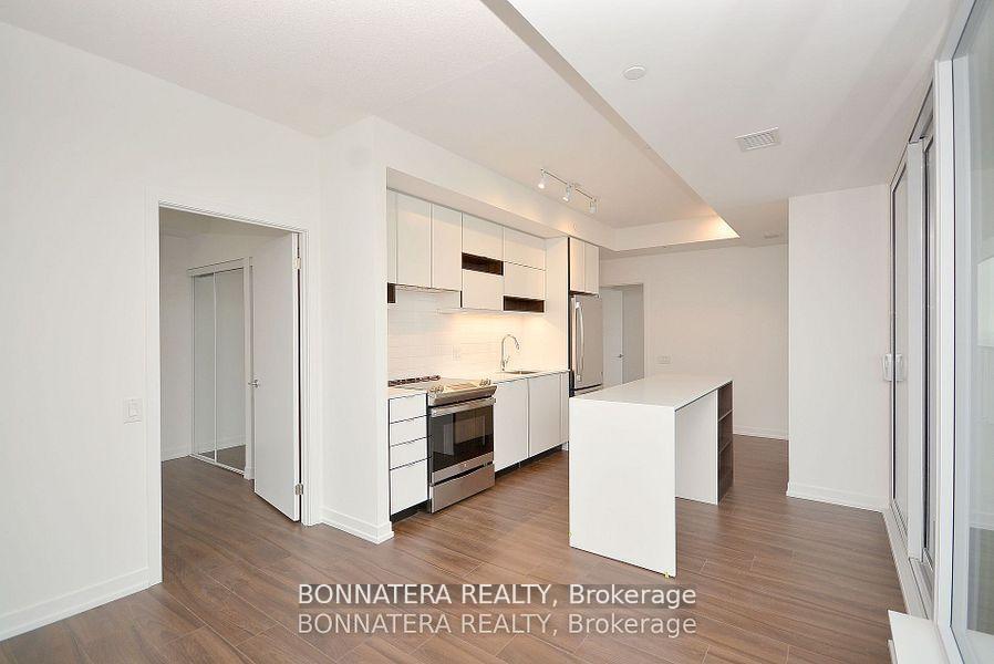 Photo 9 of Unit 1608, 4065 Confederation Parkway, Mississauga, City Centre — HOMEH