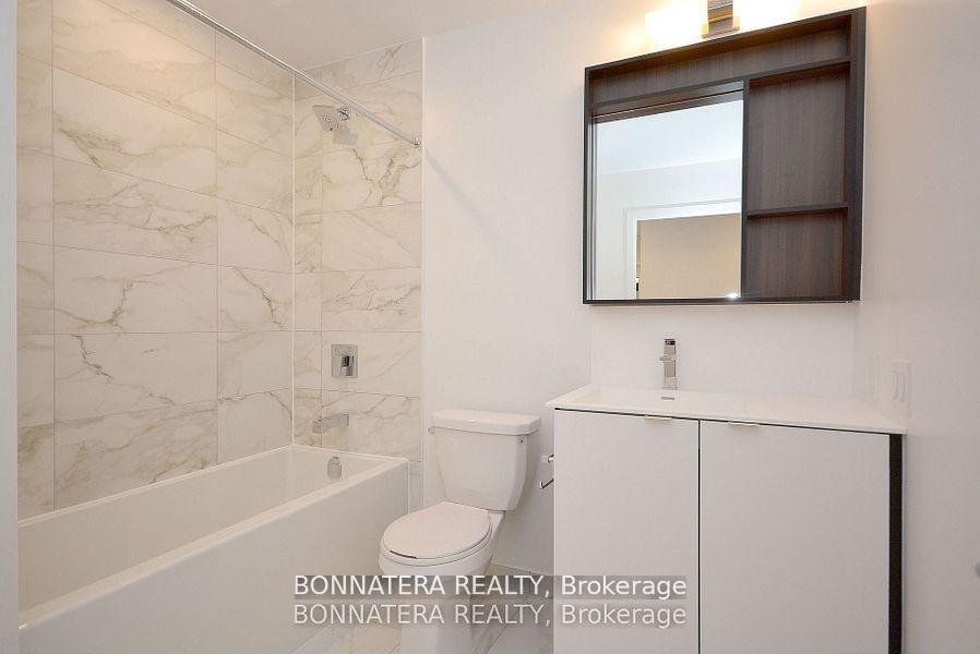 Photo 13 of Unit 1608, 4065 Confederation Parkway, Mississauga, City Centre — HOMEH