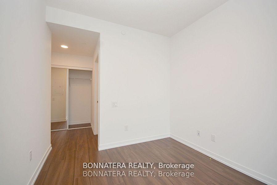 Photo 15 of Unit 1608, 4065 Confederation Parkway, Mississauga, City Centre — HOMEH