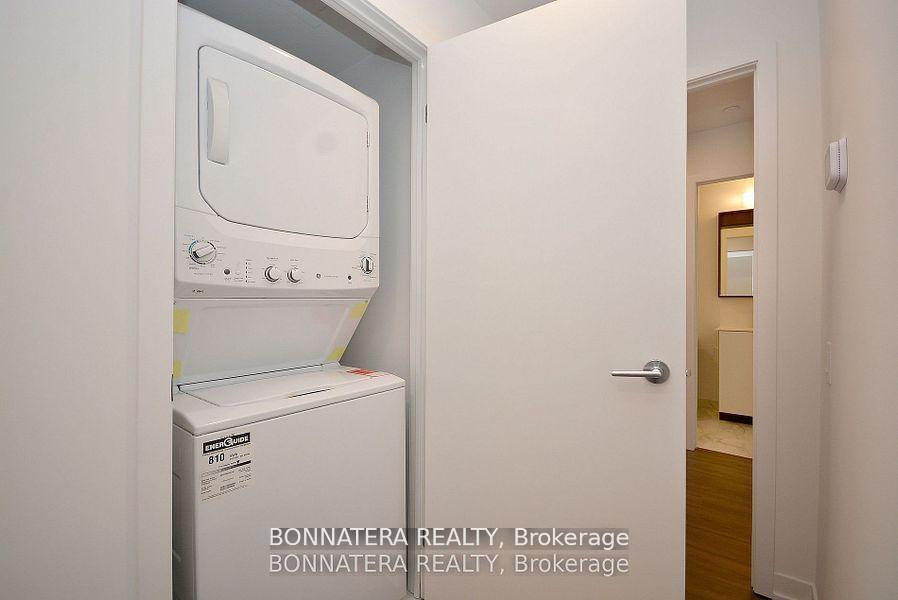 Photo 21 of Unit 1608, 4065 Confederation Parkway, Mississauga, City Centre — HOMEH
