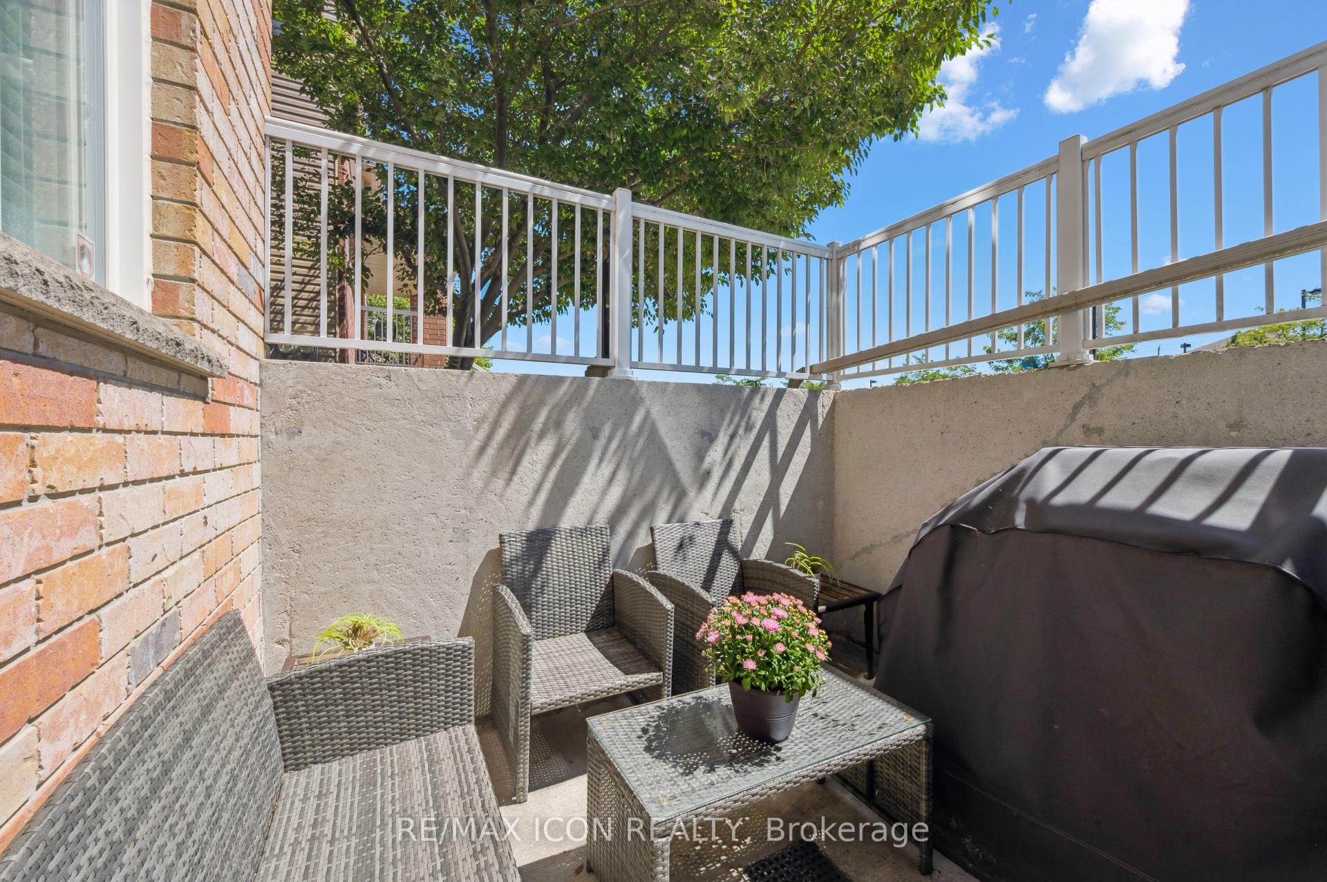 Photo 4 of Unit 9D, 50 Howe Drive, Kitchener, Forest Hill — HOMEH