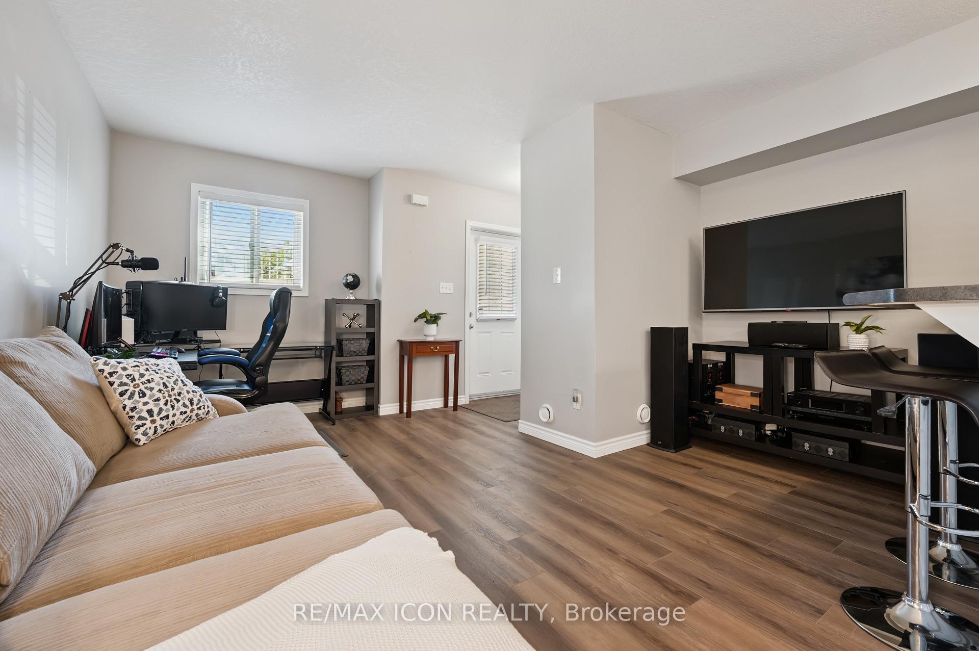 Photo 10 of Unit 9D, 50 Howe Drive, Kitchener, Forest Hill — HOMEH
