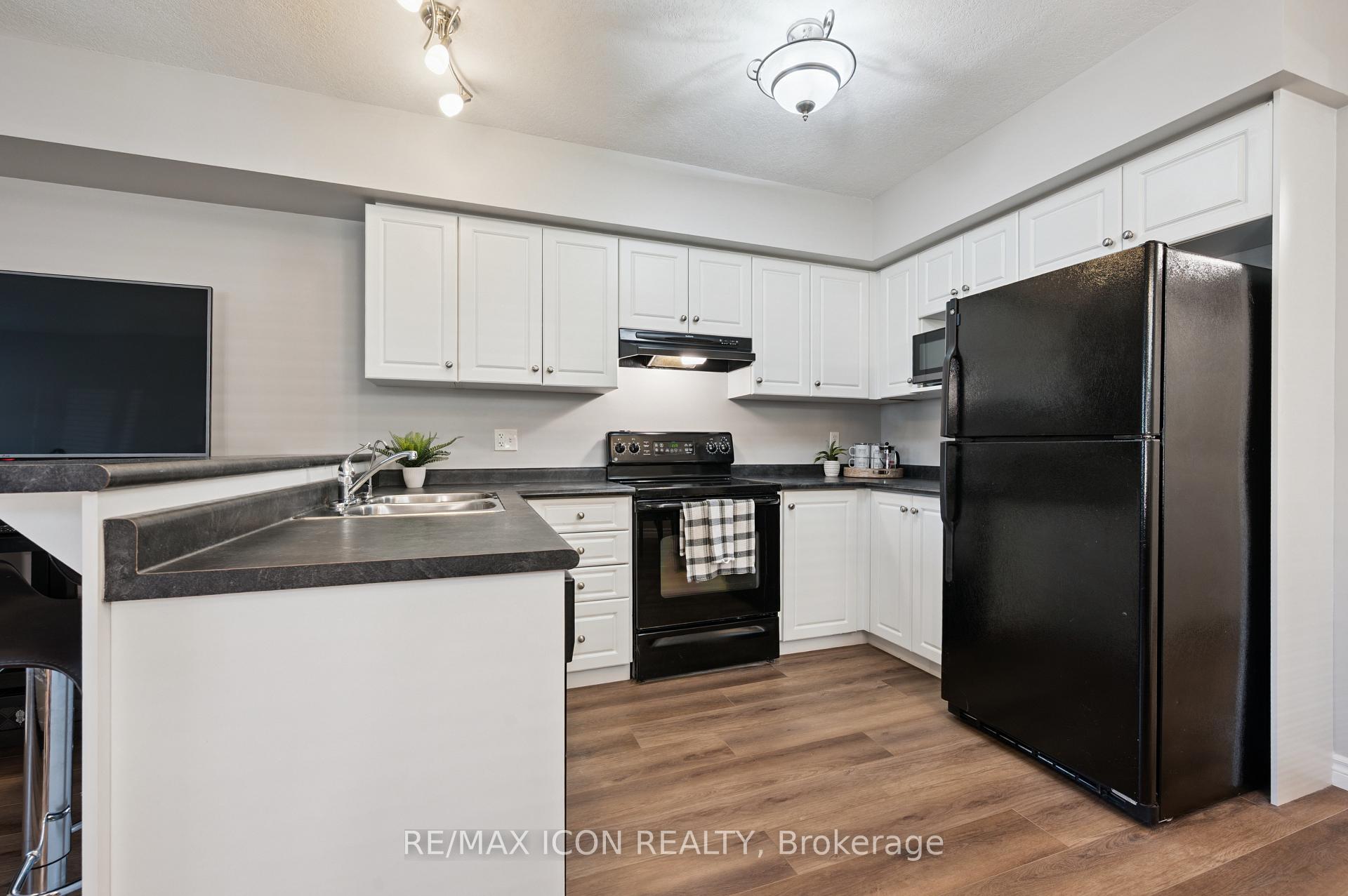 Photo 13 of Unit 9D, 50 Howe Drive, Kitchener, Forest Hill — HOMEH