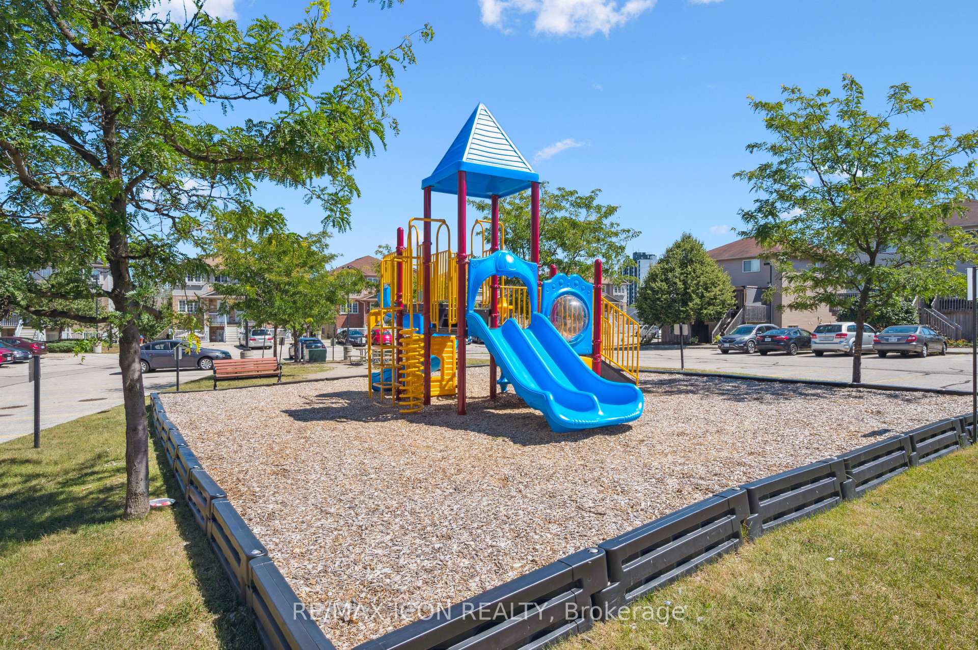 Photo 20 of Unit 9D, 50 Howe Drive, Kitchener, Forest Hill — HOMEH