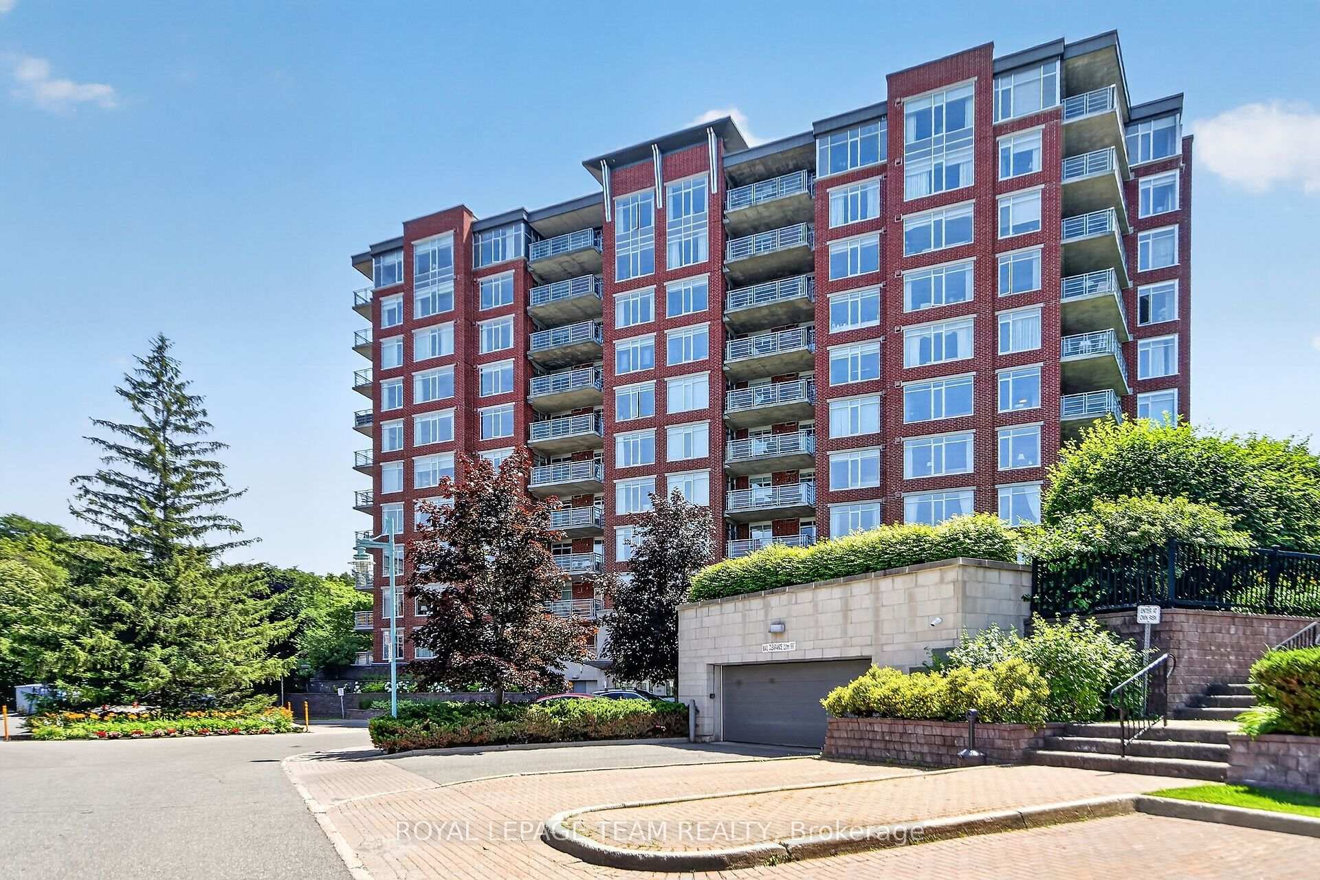 Photo 1 of Unit 406, 136 Darlington Private, Ottawa, Hunt Club/Western Community — HOMEH