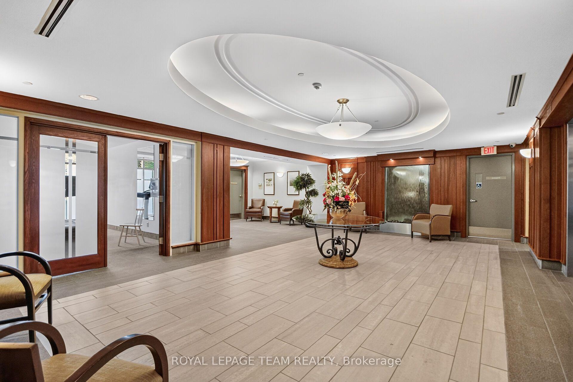 Photo 4 of Unit 406, 136 Darlington Private, Ottawa, Hunt Club/Western Community — HOMEH