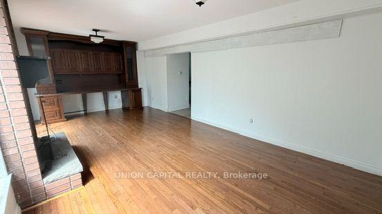 Photo 10 of 465 Hounslow Avenue, North York, Willowdale West — HOMEH