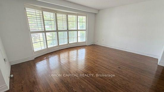 Photo 13 of 465 Hounslow Avenue, North York, Willowdale West — HOMEH