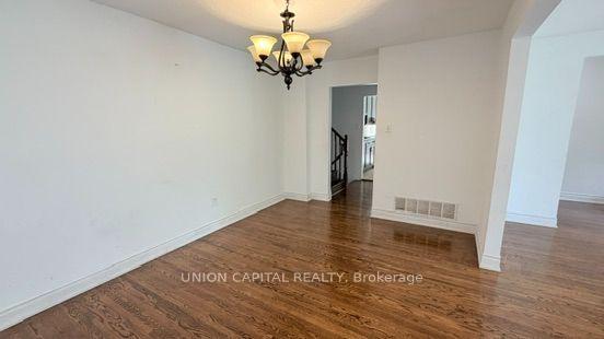 Photo 25 of 465 Hounslow Avenue, North York, Willowdale West — HOMEH