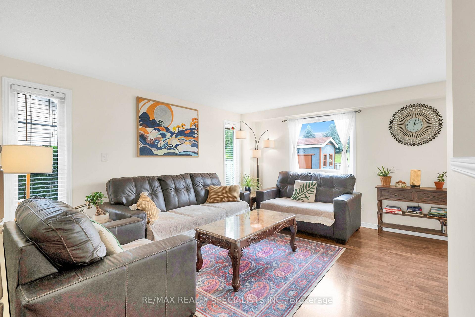 Photo 6 of 219 Prosperity Drive, Kitchener, Larentian West — HOMEH