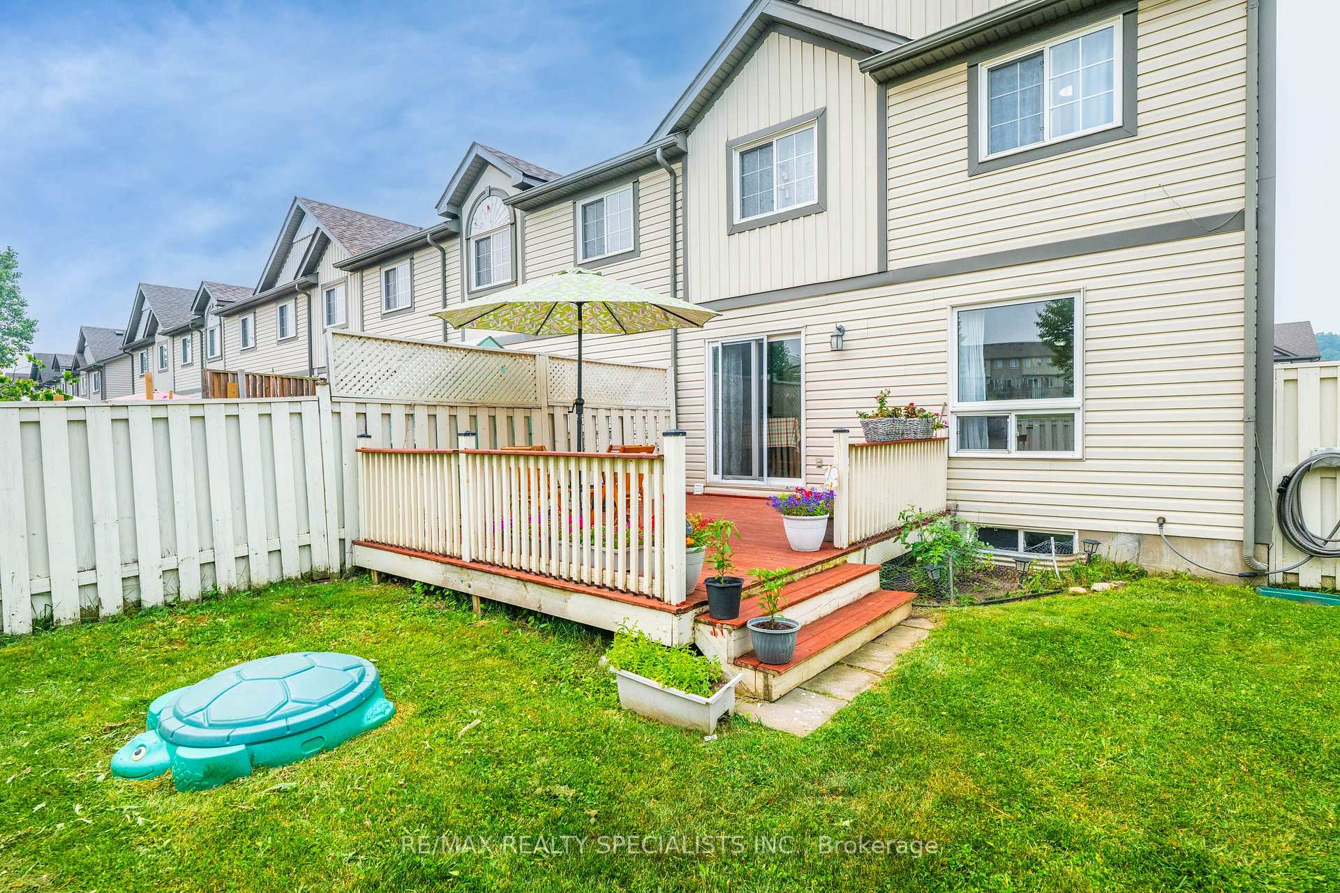 Photo 30 of 219 Prosperity Drive, Kitchener, Larentian West — HOMEH