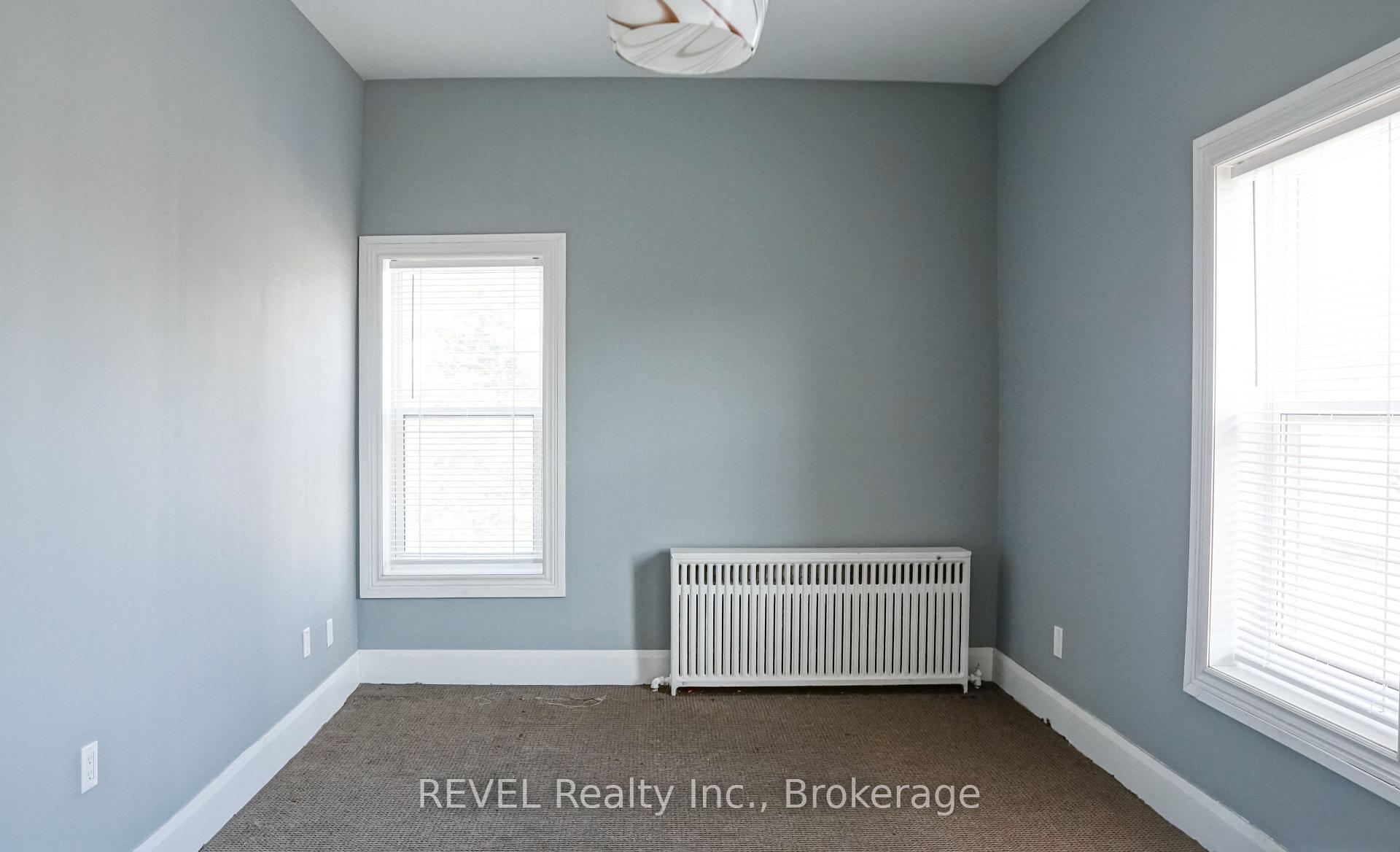 Photo 5 of Unit 3, 18 Clairmont Street, Thorold, Thorold Downtown — HOMEH