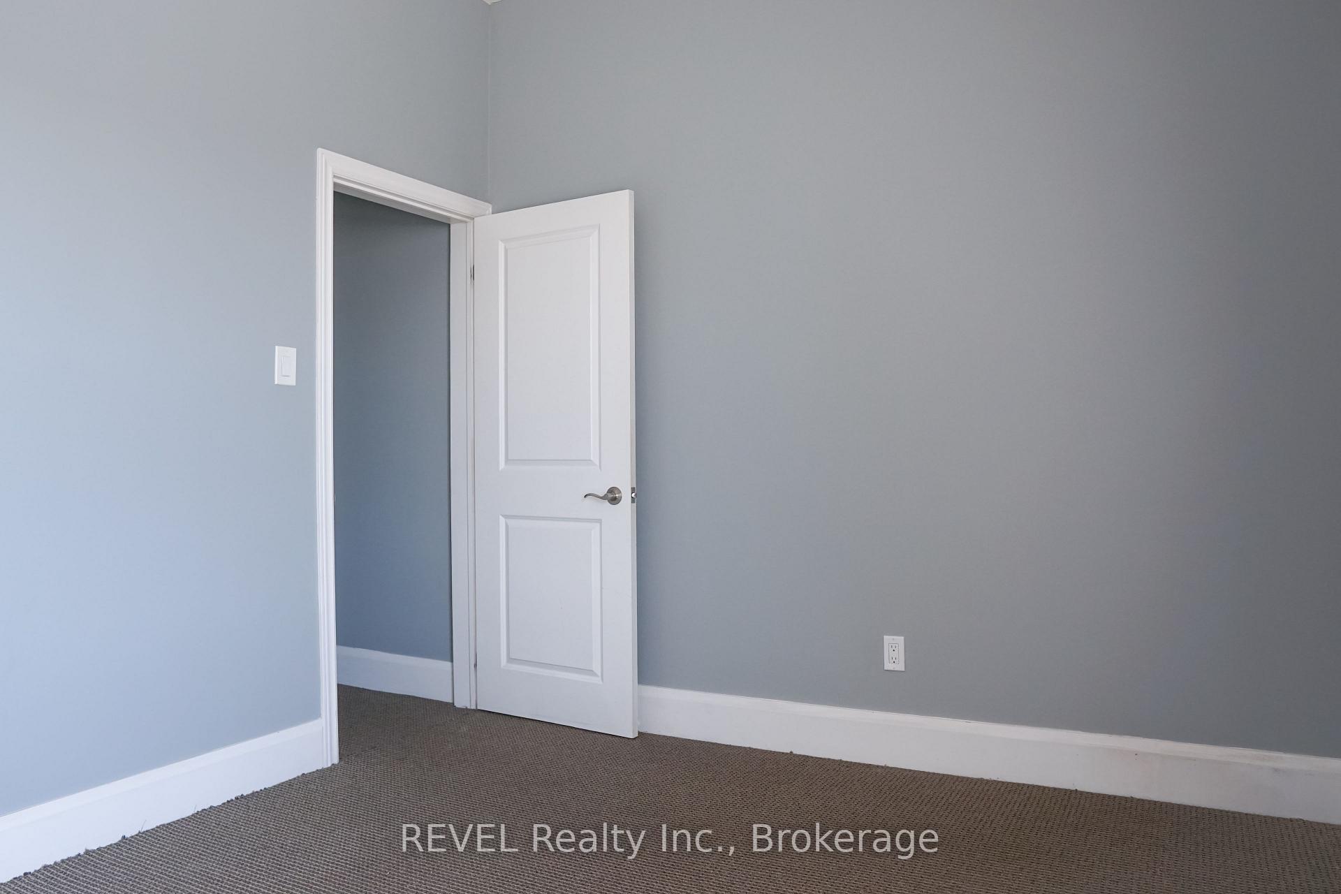 Photo 8 of Unit 3, 18 Clairmont Street, Thorold, Thorold Downtown — HOMEH