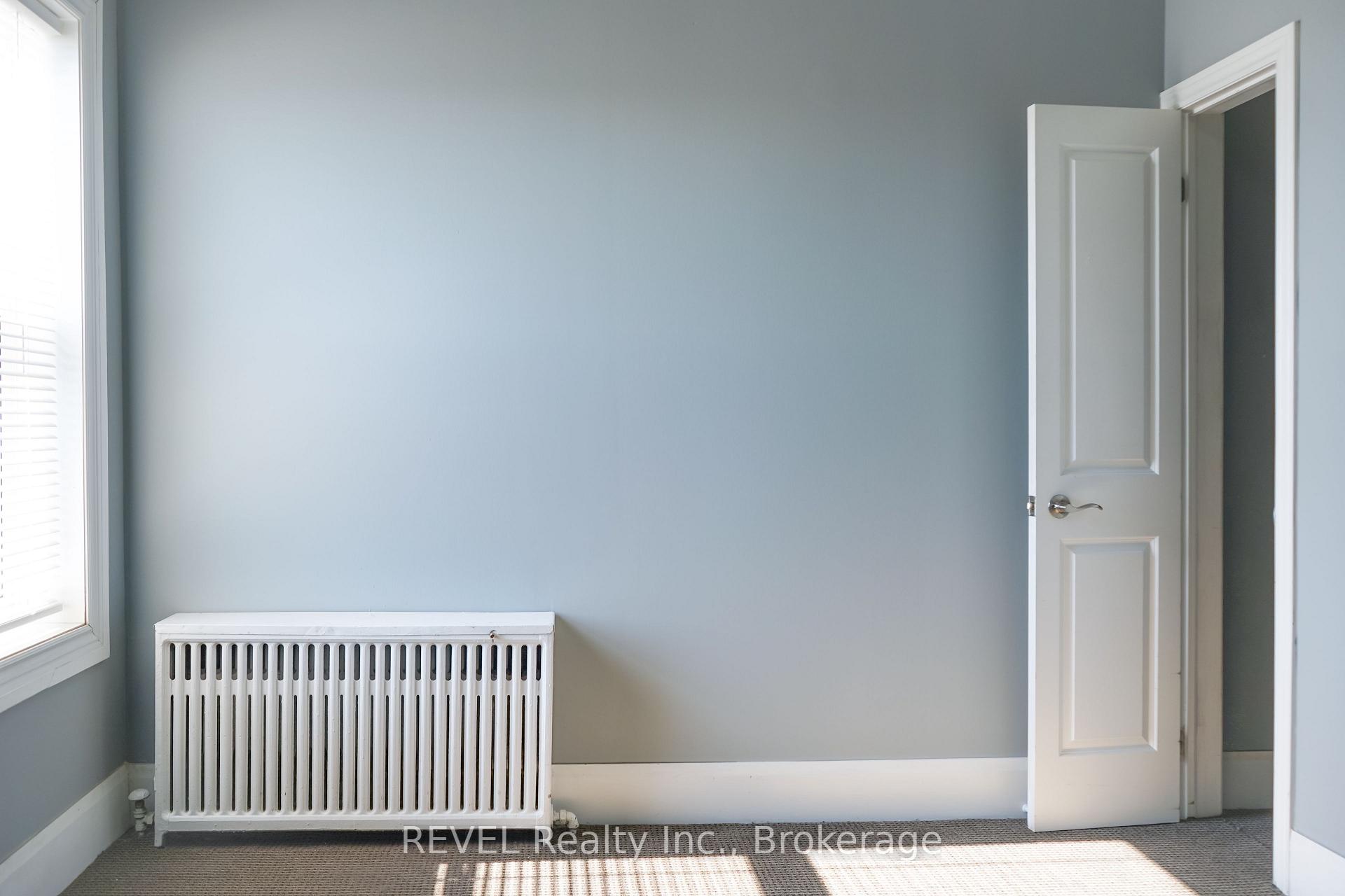Photo 10 of Unit 3, 18 Clairmont Street, Thorold, Thorold Downtown — HOMEH