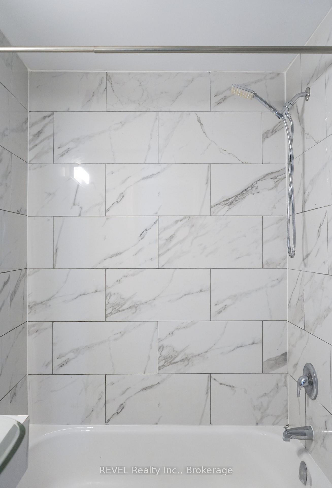 Photo 12 of Unit 3, 18 Clairmont Street, Thorold, Thorold Downtown — HOMEH