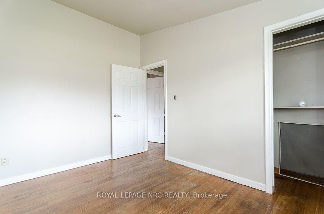 Photo 16 of 64 Springfield Street, Welland, Dain City — HOMEH