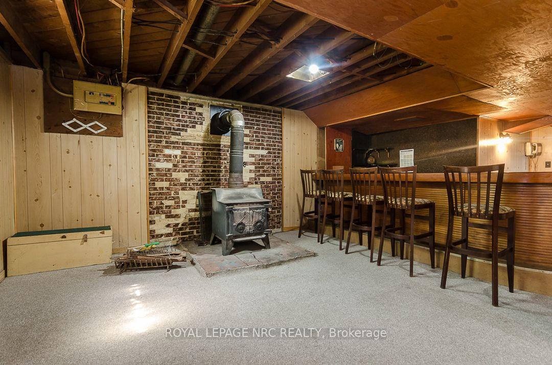 Photo 17 of 64 Springfield Street, Welland, Dain City — HOMEH