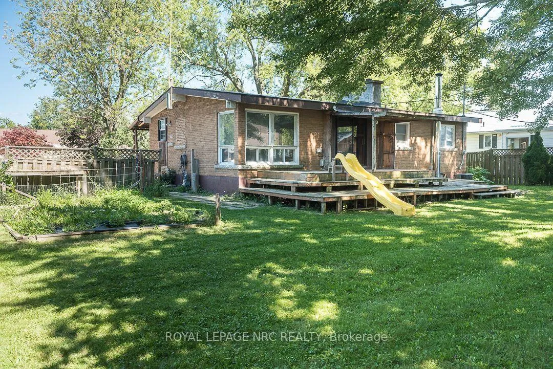 Photo 3 of 64 Springfield Street, Welland, Dain City — HOMEH