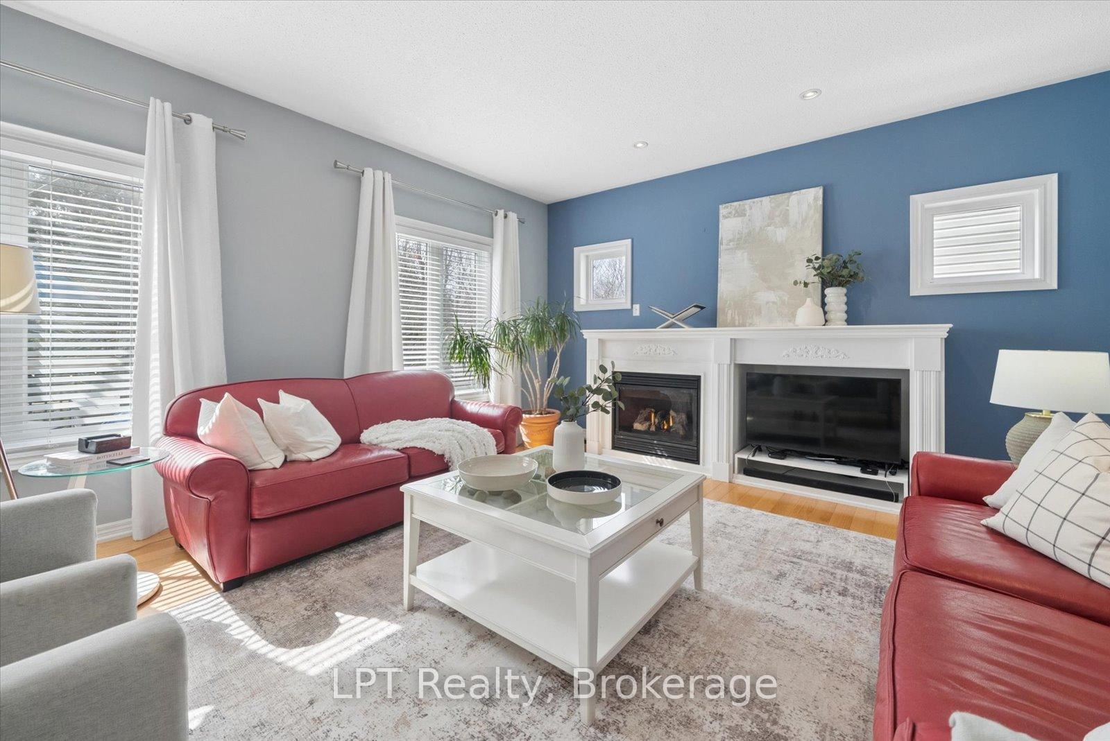 Photo 19 of 1329 Coldstream Drive, Oshawa, Taunton — HOMEH