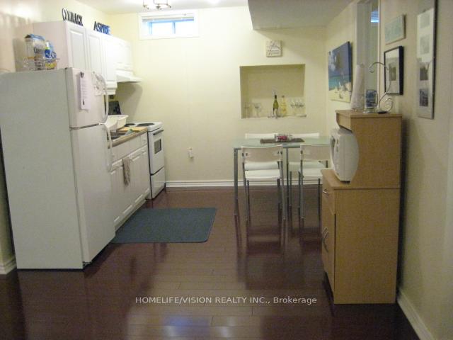 Photo 2 of Unit bsmt, 19 Candlebrook Crescent, Scarborough, L'Amoreaux — HOMEH