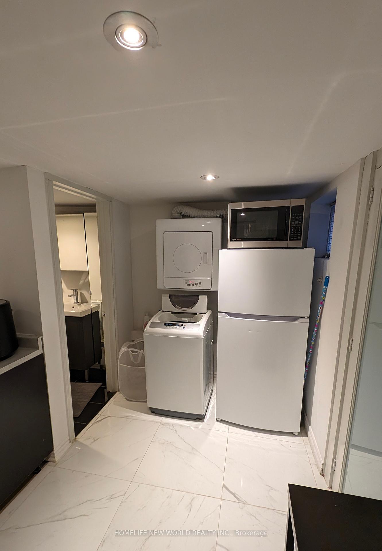 Photo 18 of Unit Lower, 16 Laxton Avenue, Toronto, South Parkdale — HOMEH