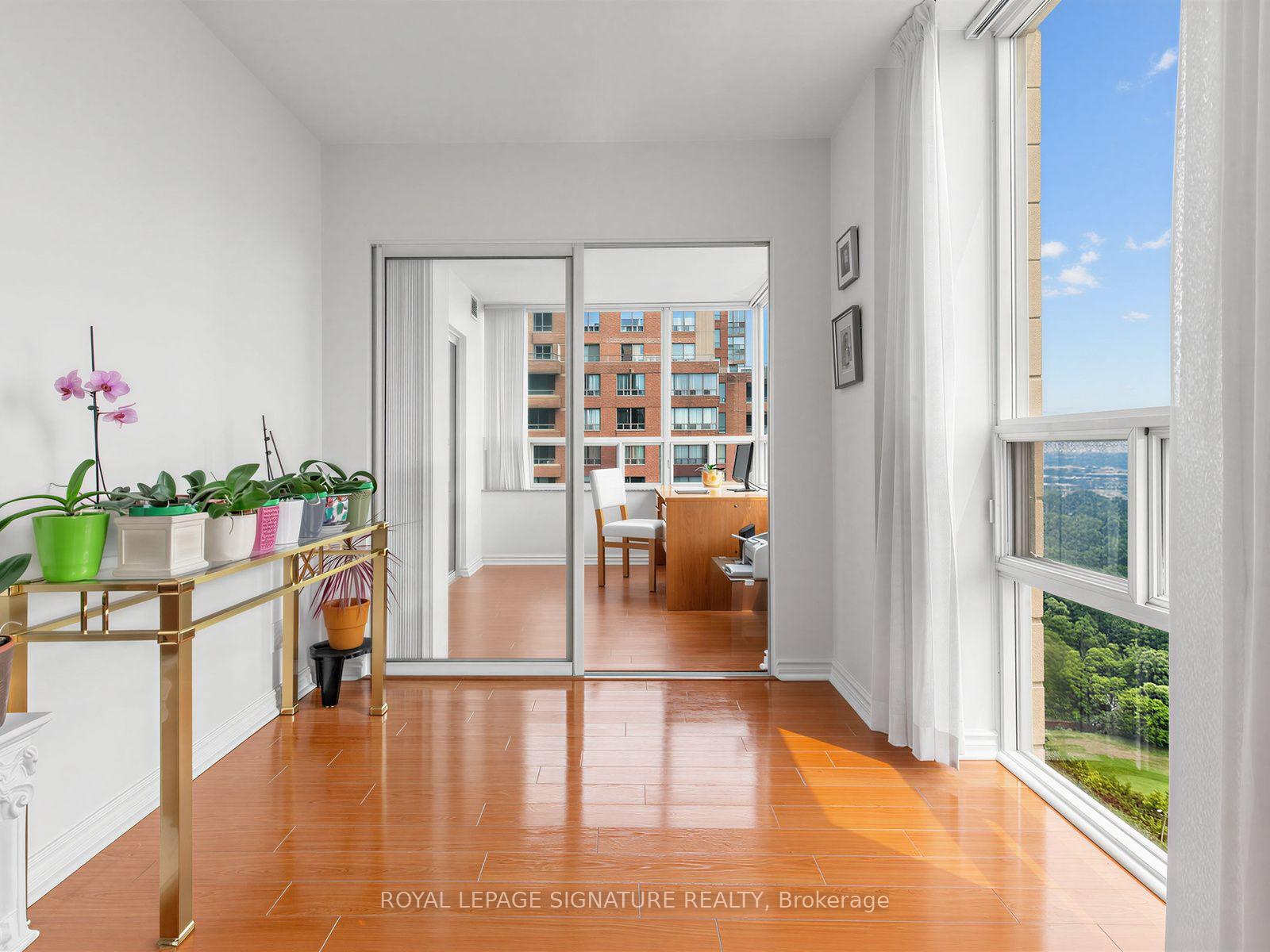 Photo 8 of Unit 2204, 205 Wynford Drive, Toronto, Flemingdon Park — HOMEH