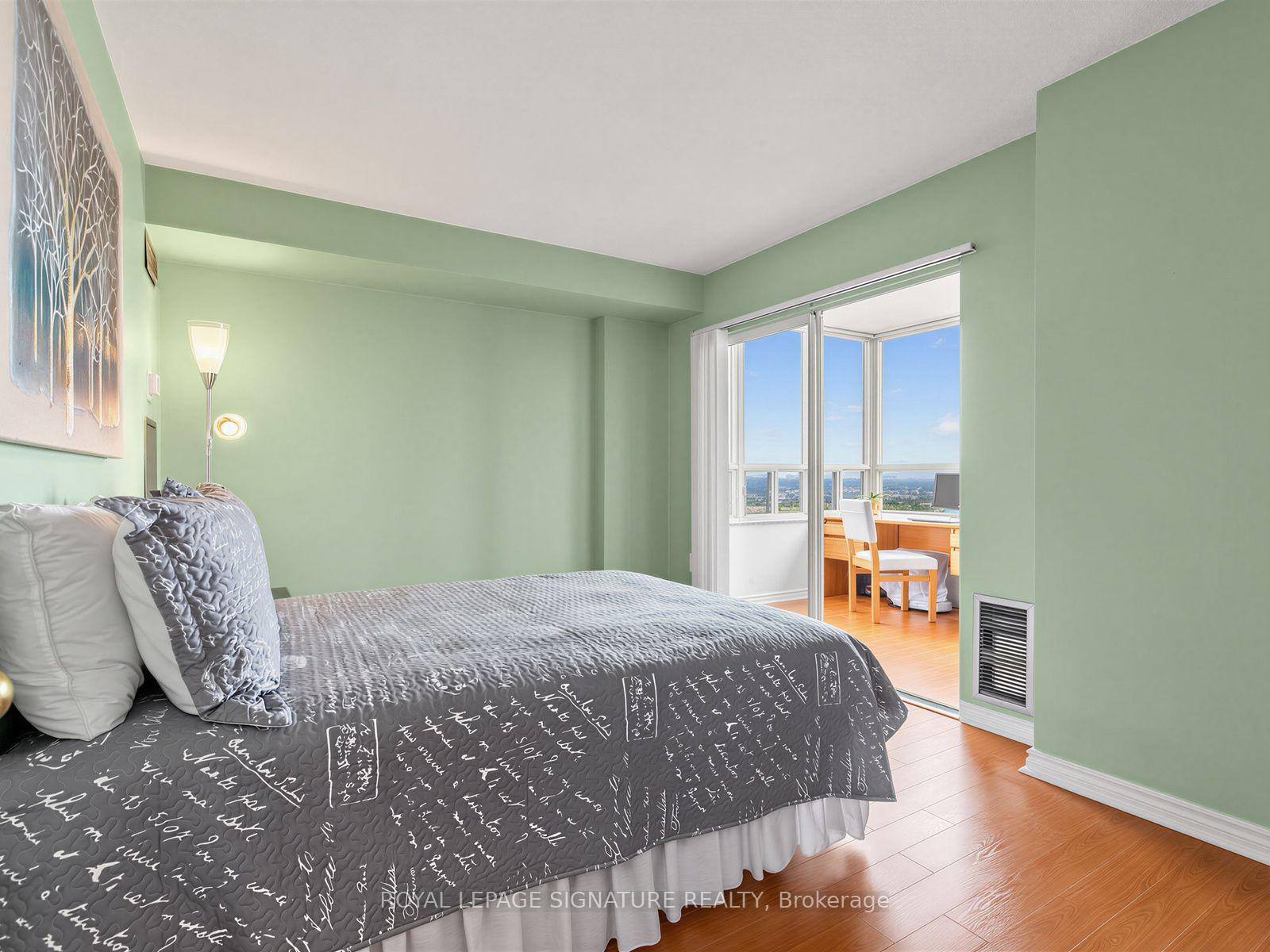 Photo 11 of Unit 2204, 205 Wynford Drive, Toronto, Flemingdon Park — HOMEH