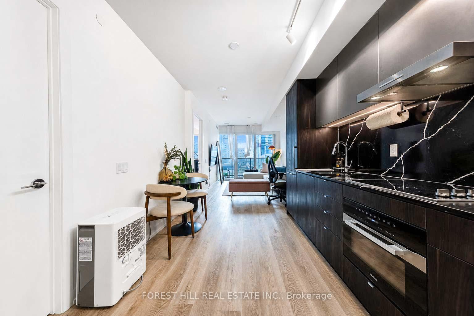 Photo 7 of Unit 601, 771 Yonge Street W, Toronto, Rosedale-Moore Park — HOMEH