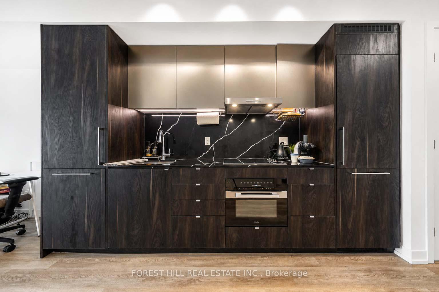 Photo 10 of Unit 601, 771 Yonge Street W, Toronto, Rosedale-Moore Park — HOMEH