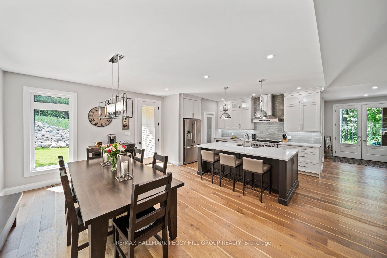 Photo 6 of 1087 Vindin Street, Midland — HOMEH