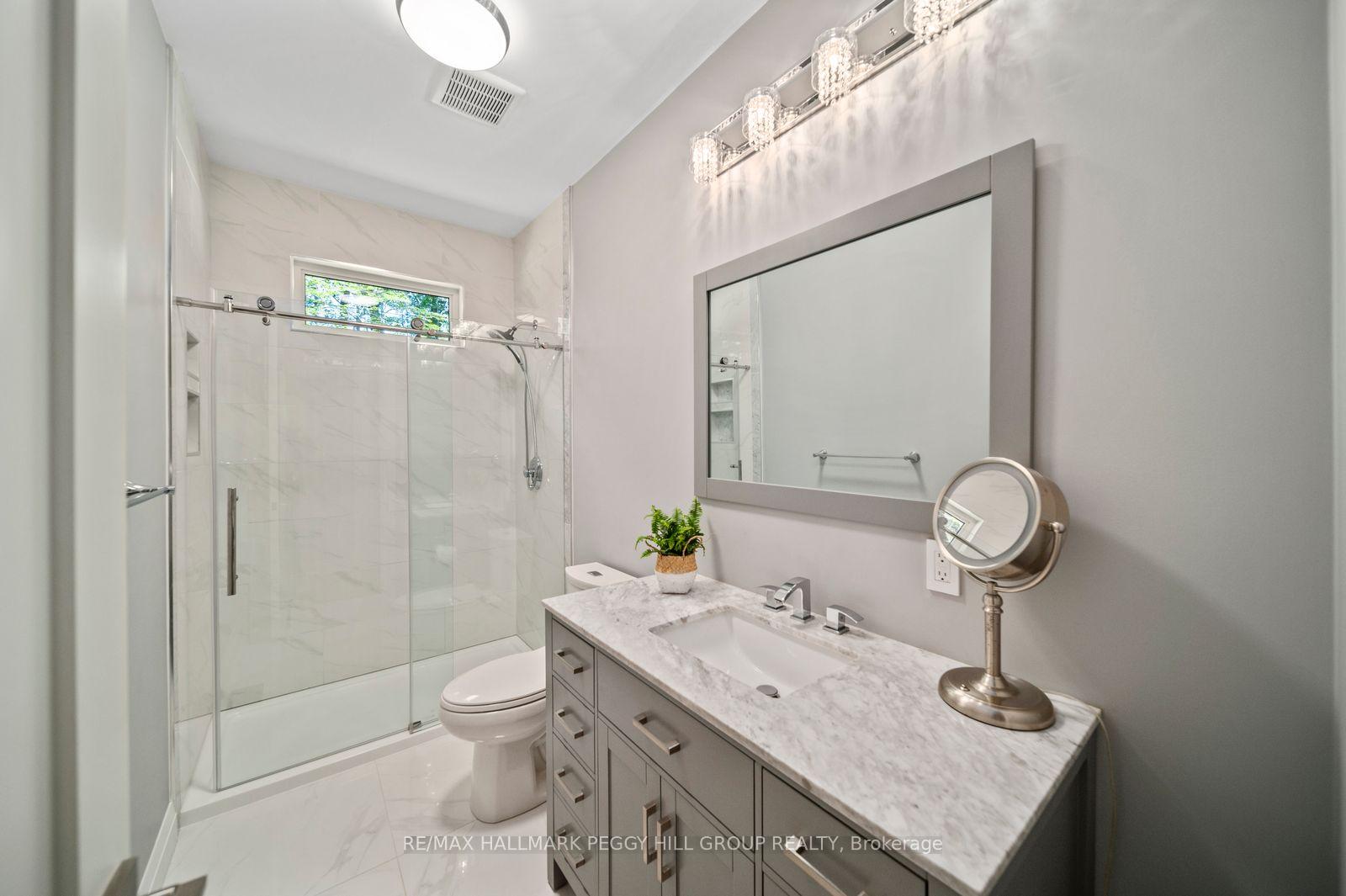 Photo 15 of 1087 Vindin Street, Midland — HOMEH