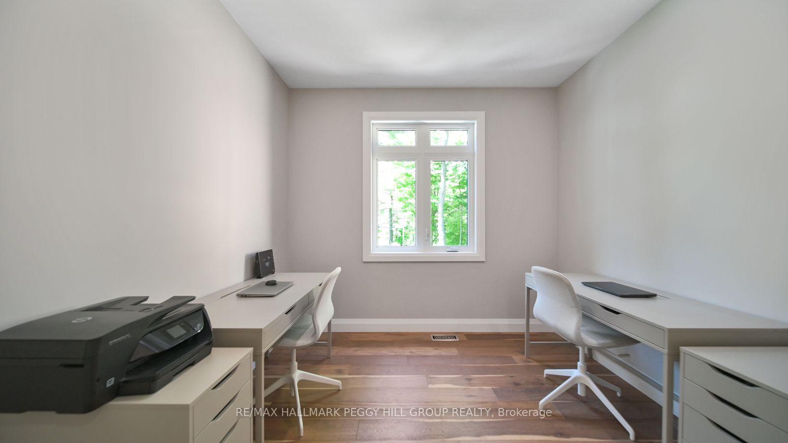 Photo 16 of 1087 Vindin Street, Midland — HOMEH