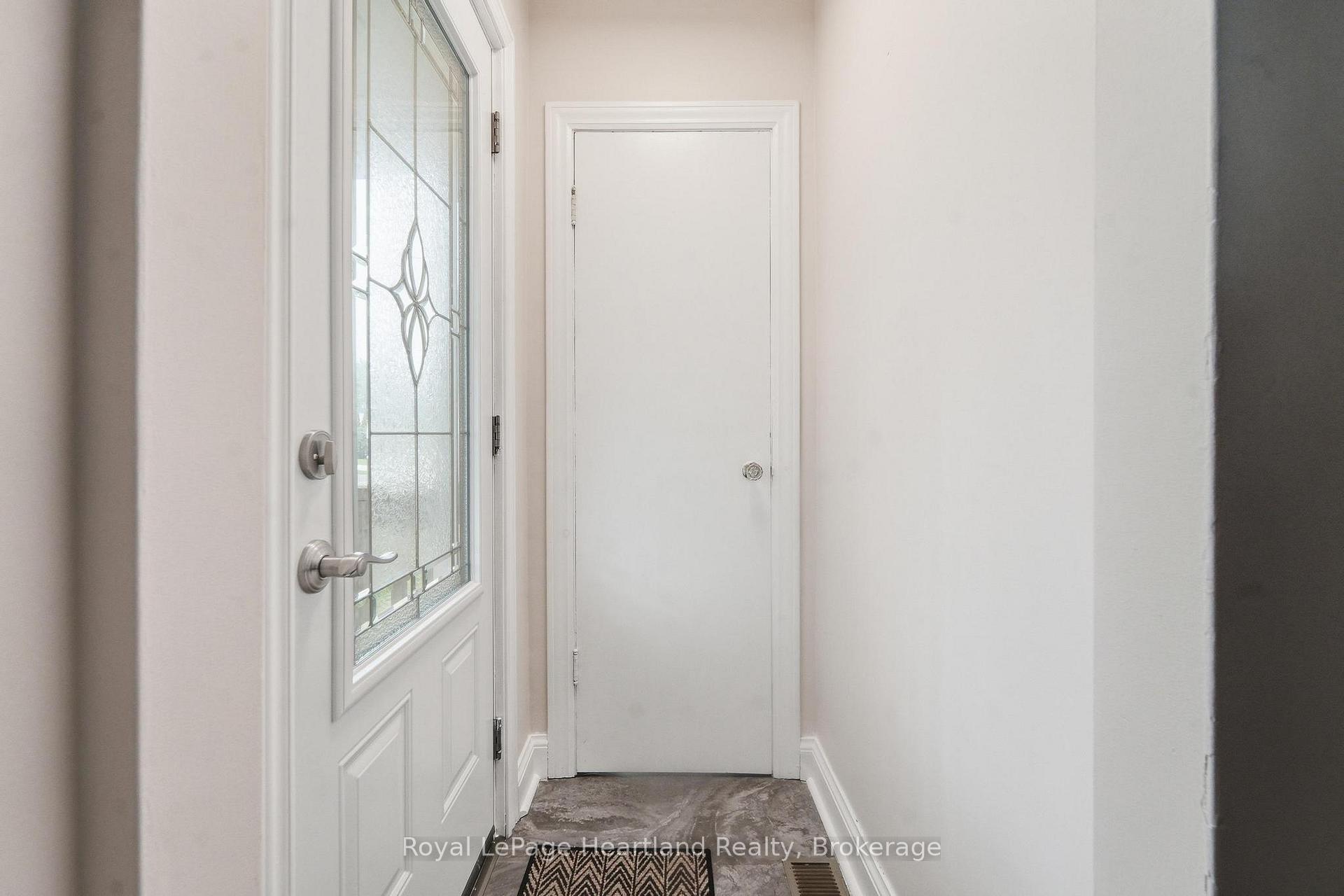 Photo 2 of 175 Brock Street, Goderich, Goderich (Town) — HOMEH