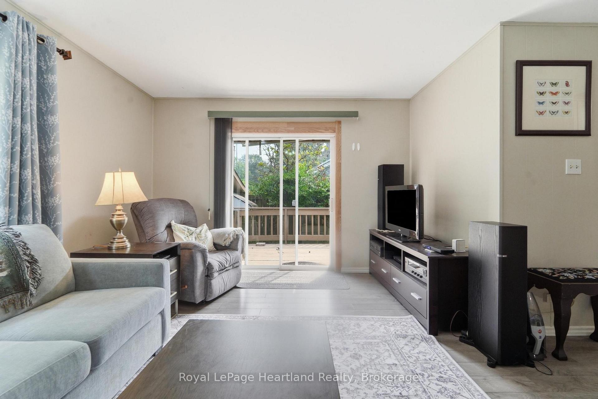 Photo 15 of 175 Brock Street, Goderich, Goderich (Town) — HOMEH