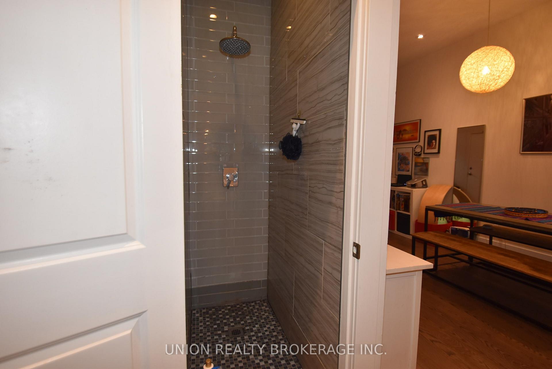 Photo 6 of Unit 1, 66 Lansdowne Avenue, Toronto, Roncesvalles — HOMEH