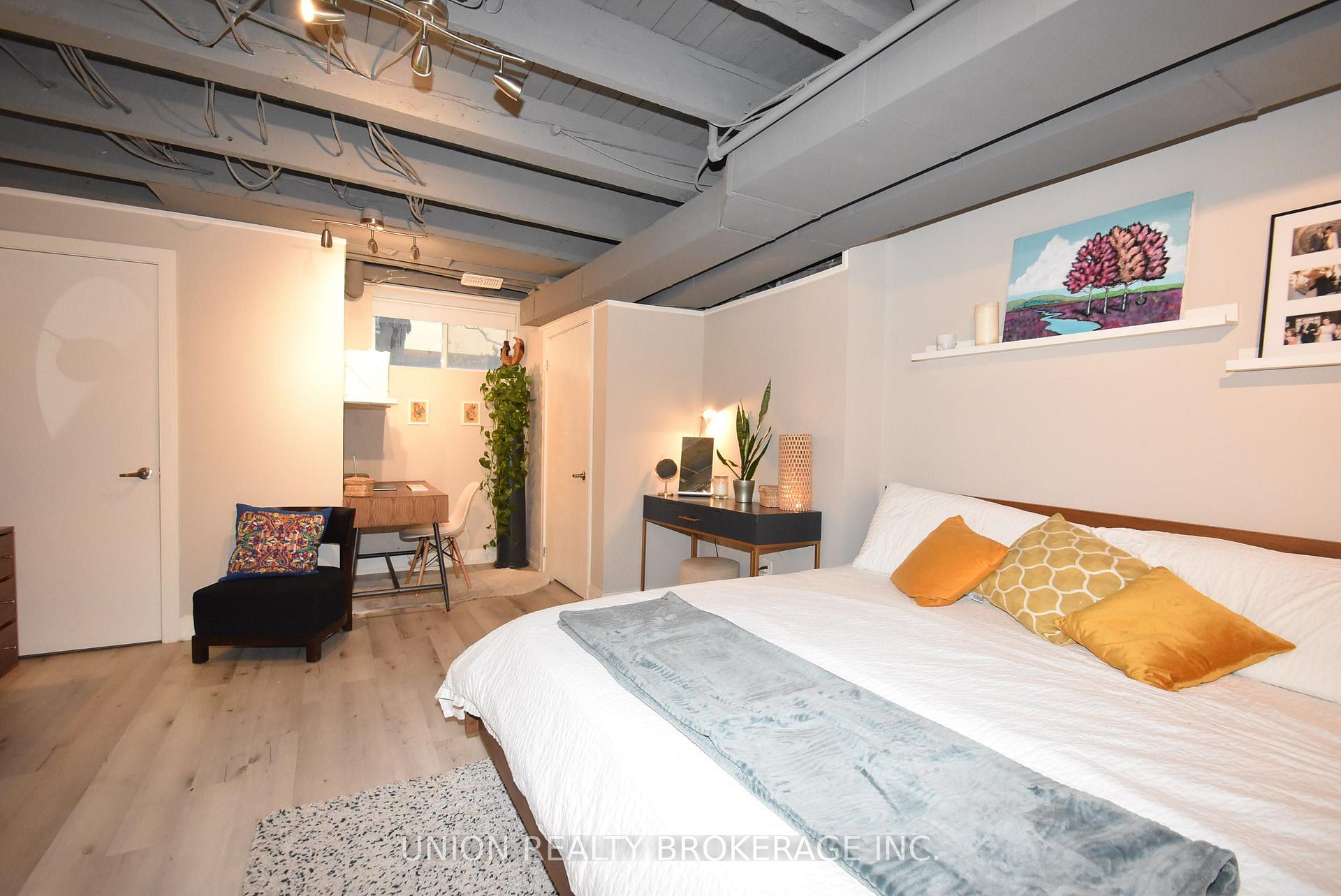 Photo 11 of Unit 1, 66 Lansdowne Avenue, Toronto, Roncesvalles — HOMEH