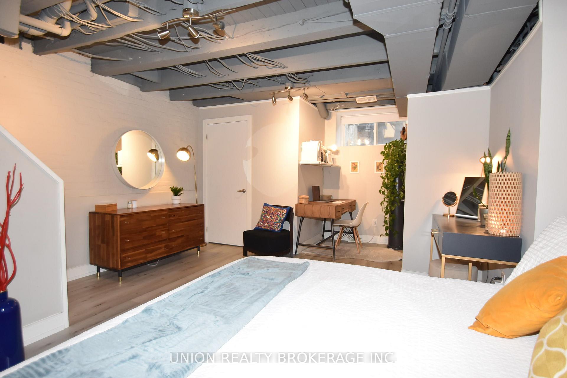 Photo 12 of Unit 1, 66 Lansdowne Avenue, Toronto, Roncesvalles — HOMEH
