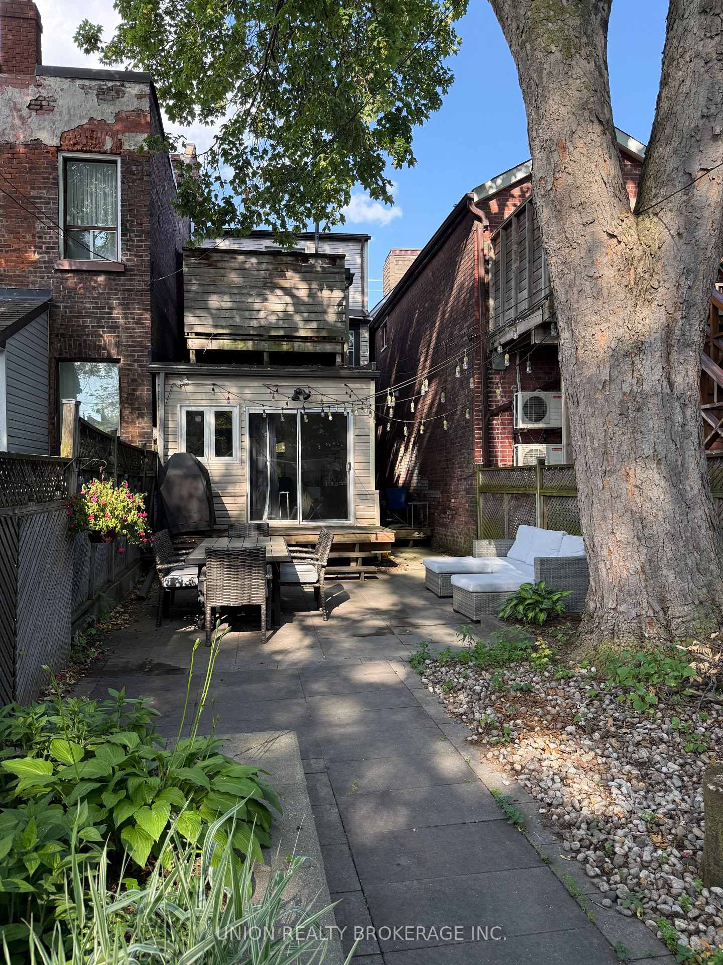 Photo 17 of Unit 1, 66 Lansdowne Avenue, Toronto, Roncesvalles — HOMEH