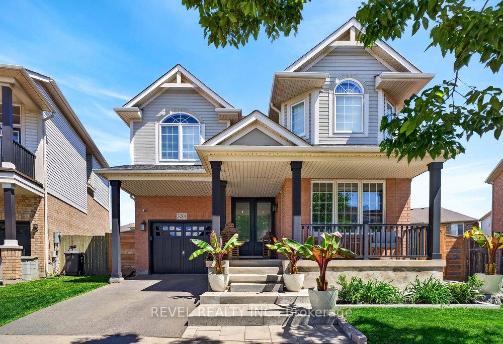 Photo 1 of 3201 Munson Crescent, Burlington, Alton — HOMEH