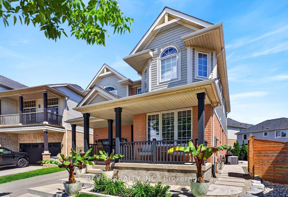 Photo 3 of 3201 Munson Crescent, Burlington, Alton — HOMEH