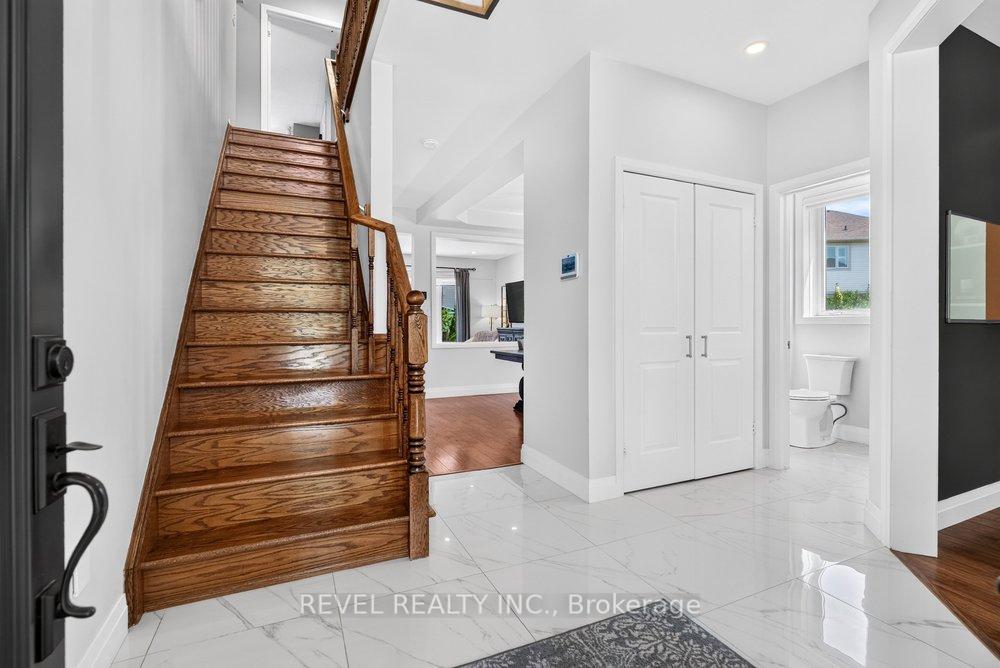 Photo 8 of 3201 Munson Crescent, Burlington, Alton — HOMEH