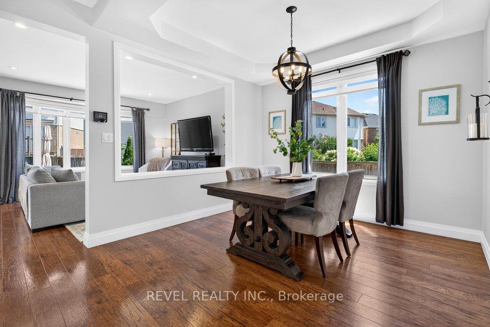 Photo 10 of 3201 Munson Crescent, Burlington, Alton — HOMEH