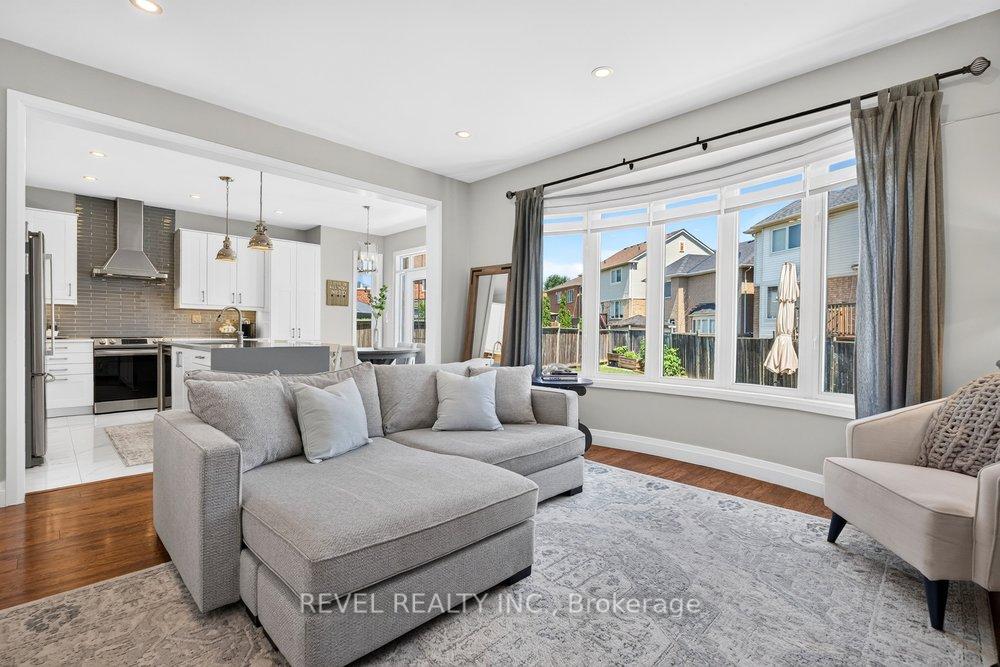 Photo 14 of 3201 Munson Crescent, Burlington, Alton — HOMEH