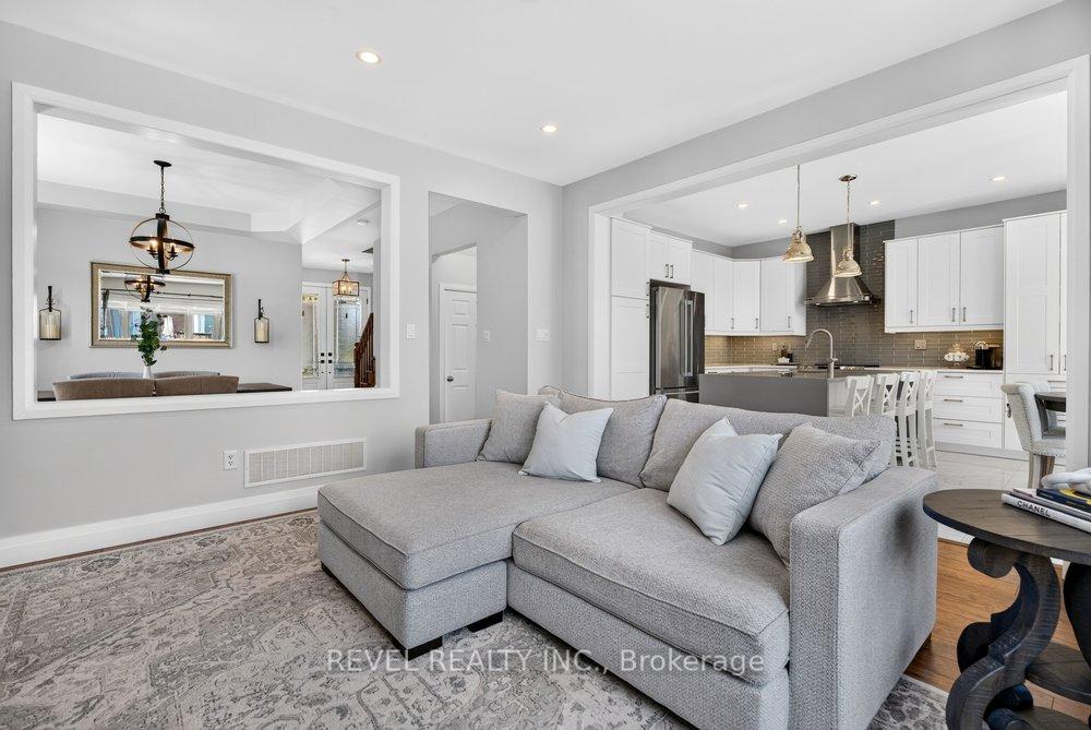 Photo 15 of 3201 Munson Crescent, Burlington, Alton — HOMEH