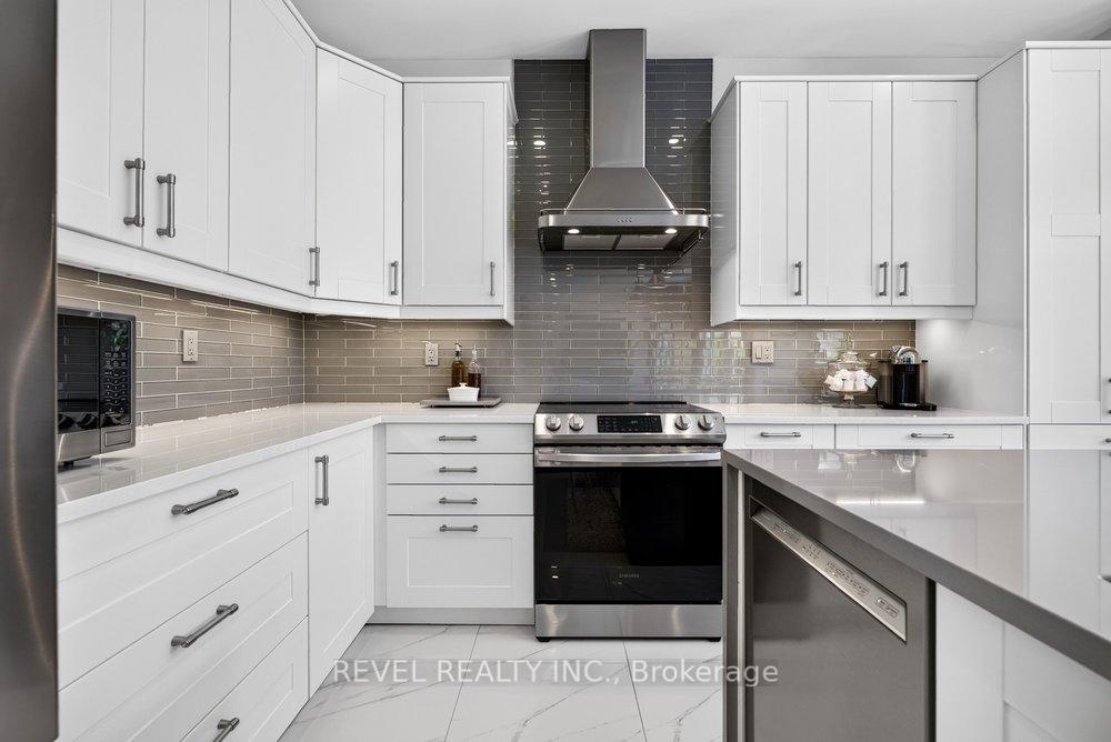 Photo 18 of 3201 Munson Crescent, Burlington, Alton — HOMEH
