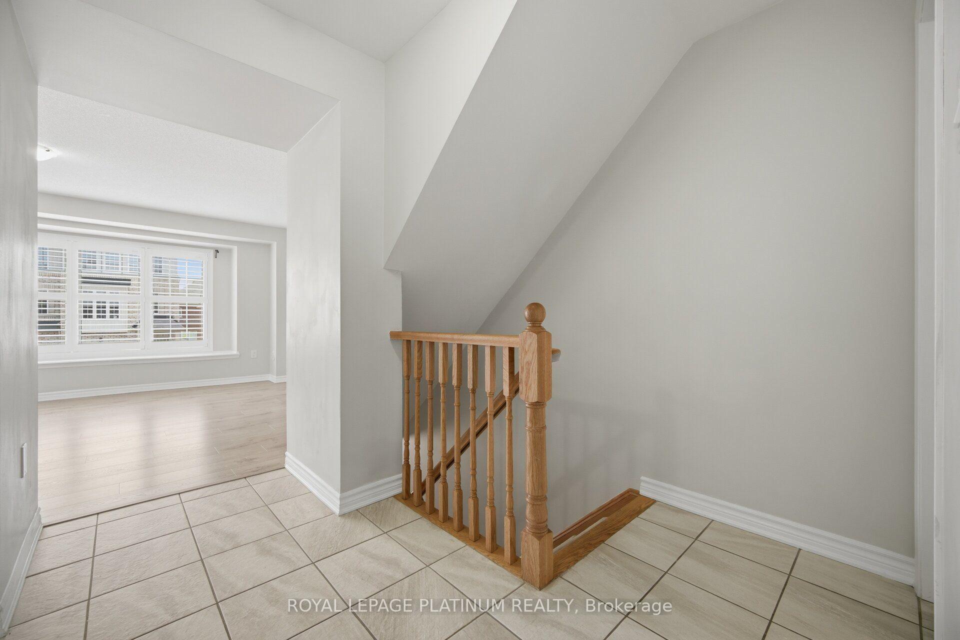 Photo 7 of 32 Stewardship Road, Brampton, Northwest Brampton — HOMEH