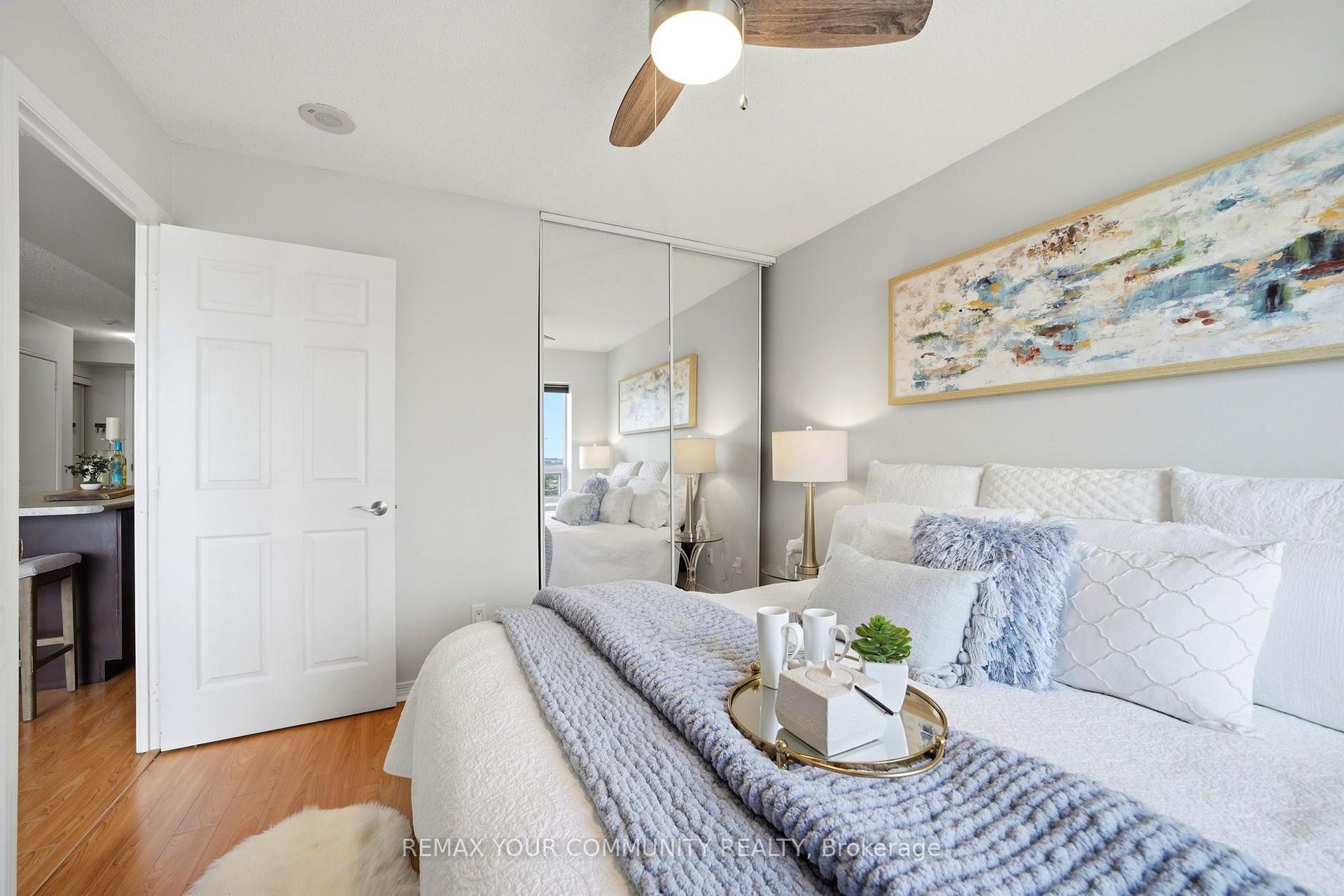 Photo 6 of Unit 2102, 60 Heintzman Street, Toronto, Junction Area — HOMEH